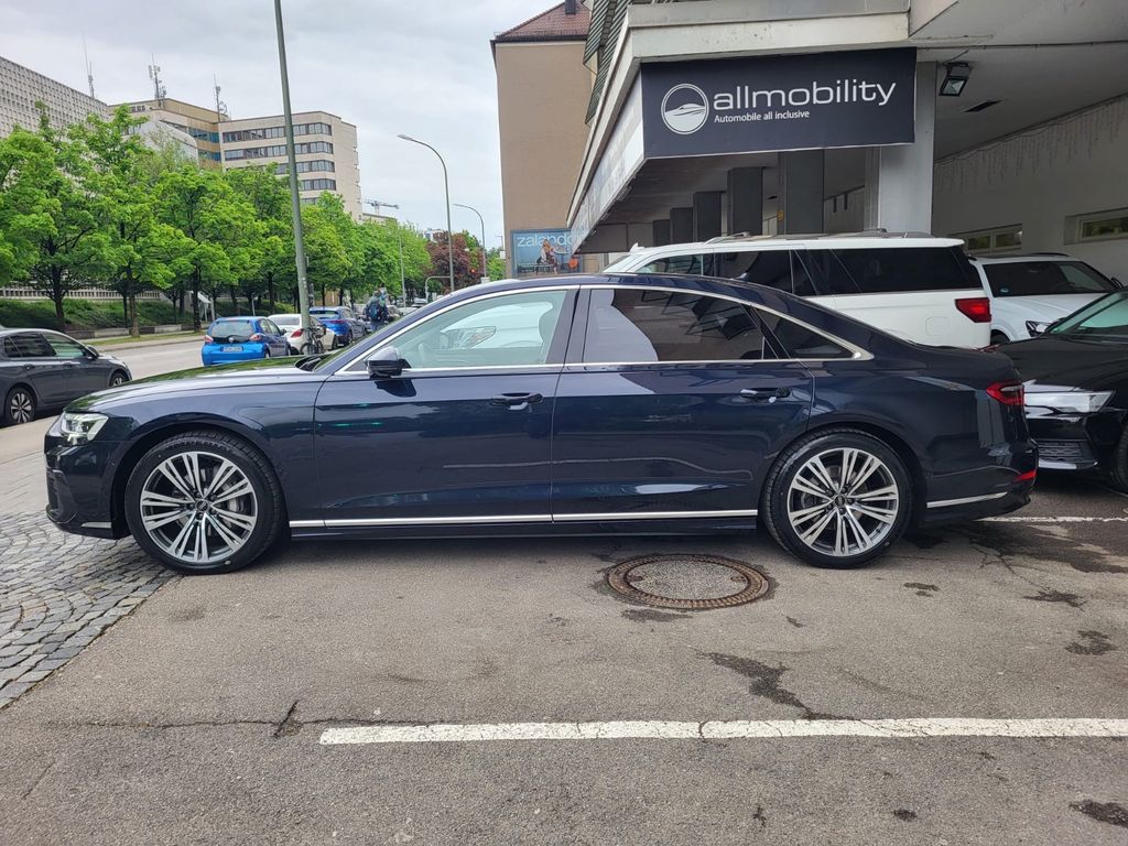 Audi A8 2023