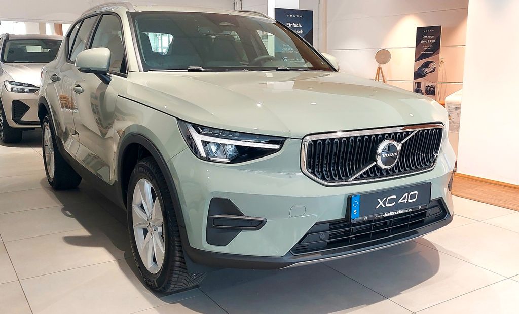 Volvo XC40 2024