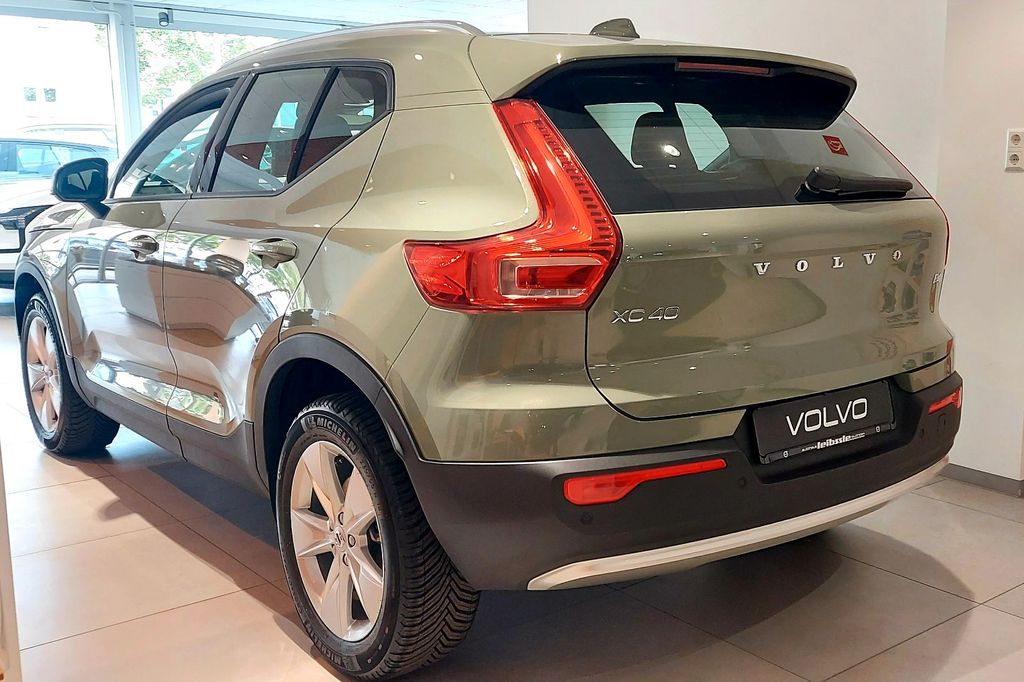Volvo XC40 2024