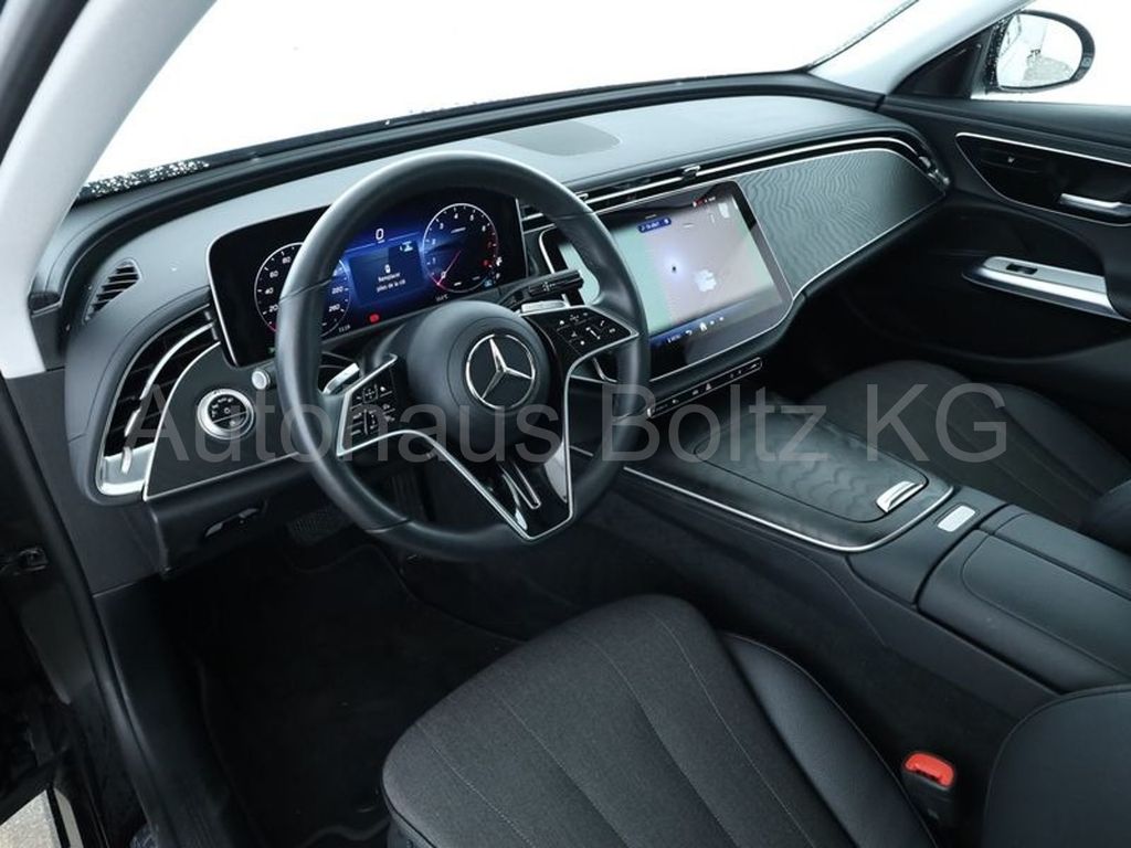 Mercedes-Benz E 200 2023