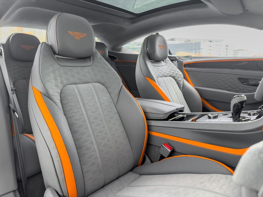 Bentley Continental GT 2024