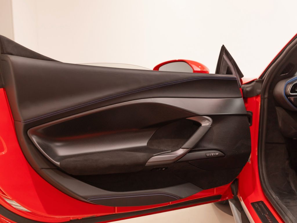 Ferrari 296 GTS 2022