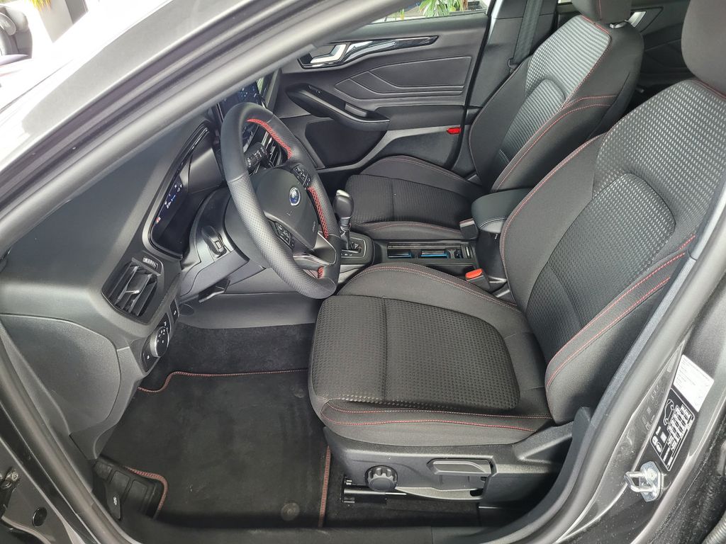 Ford Focus 2024