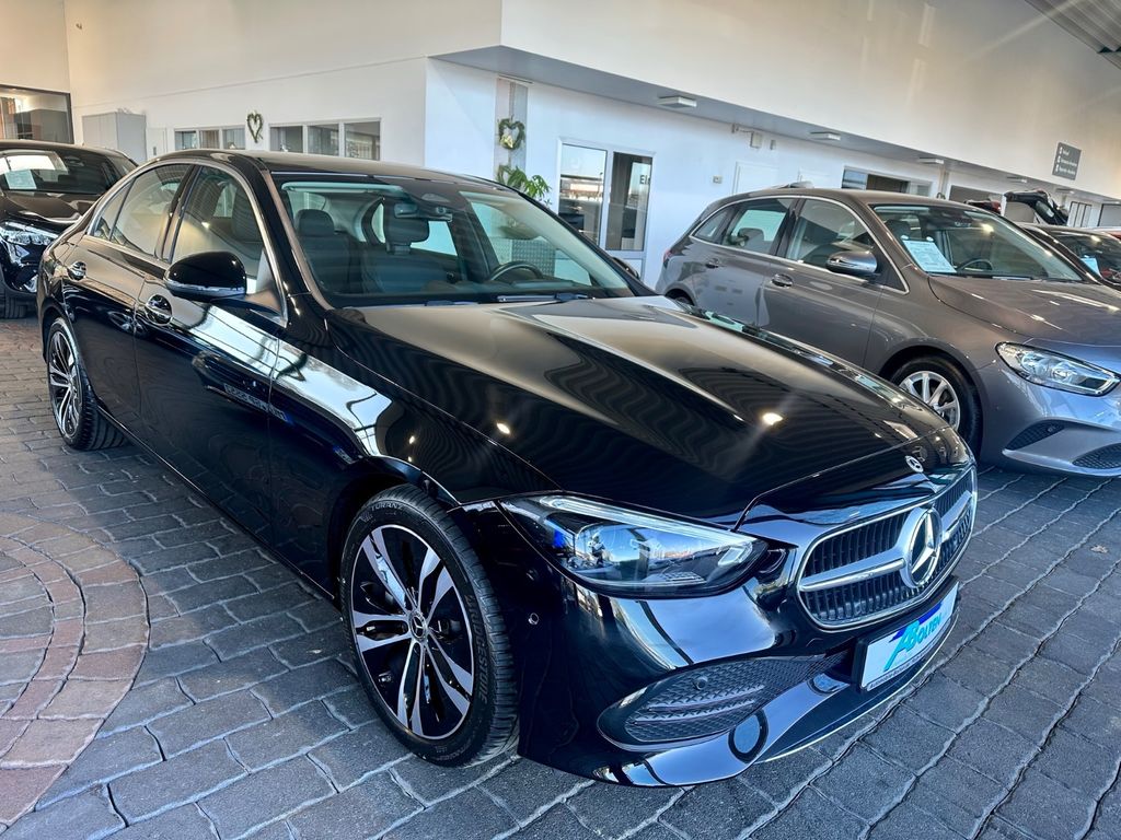 Mercedes-Benz C 300 2023