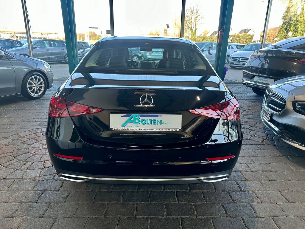 Mercedes-Benz C 300 2023
