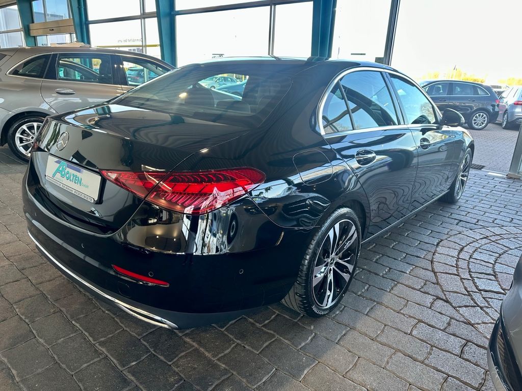 Mercedes-Benz C 300 2023