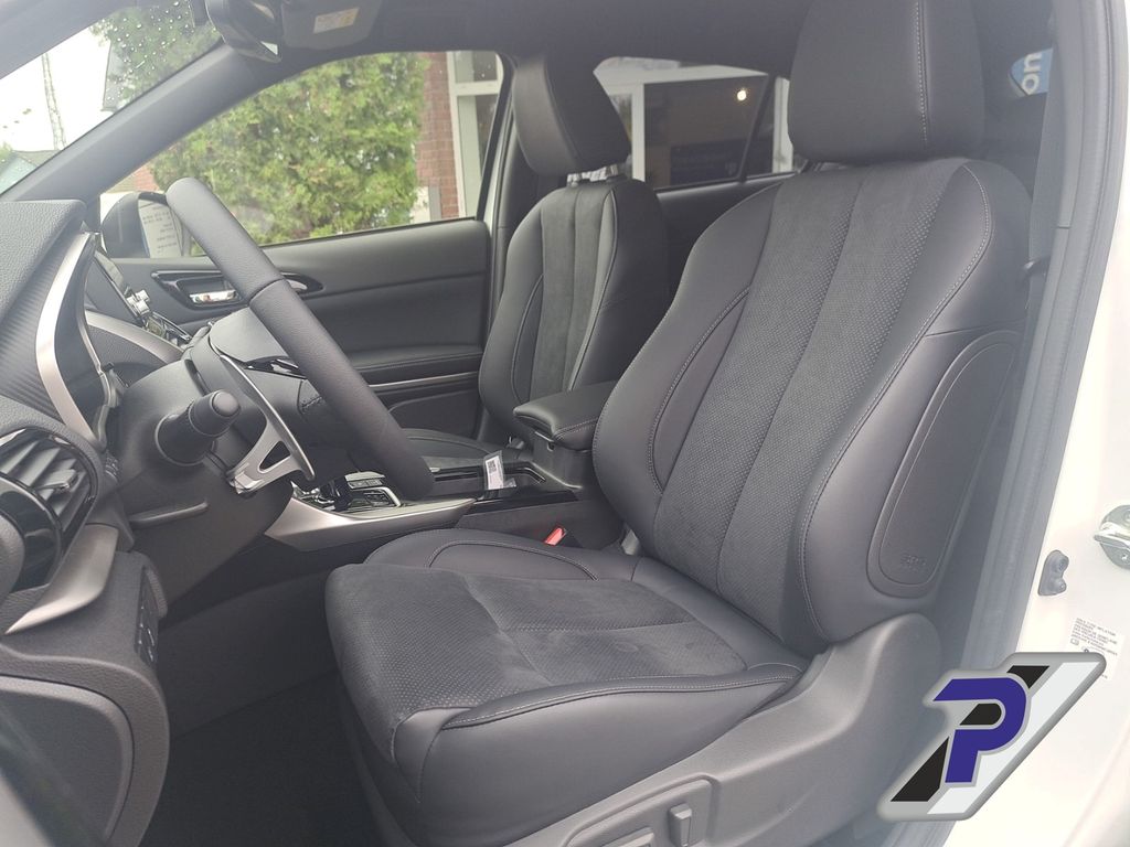 Mitsubishi Eclipse Cross 2024