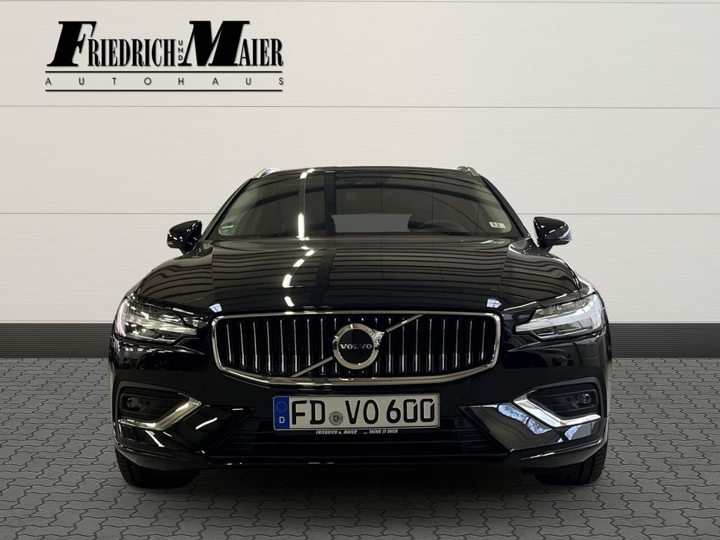 Volvo V60 2023