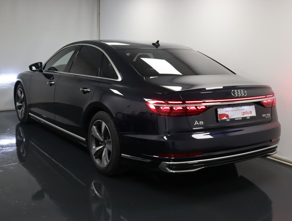 Audi A8 2024