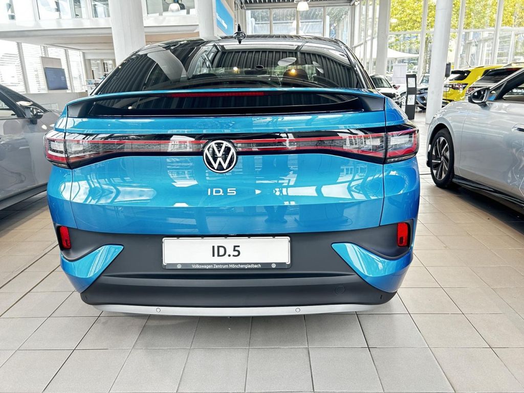 Volkswagen ID.5