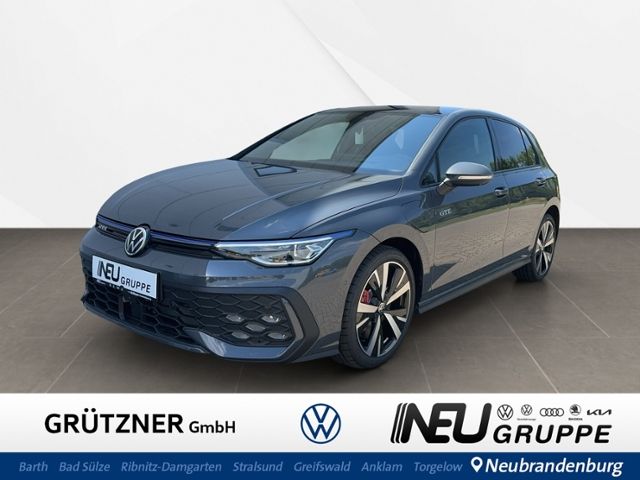 Volkswagen Golf 2025