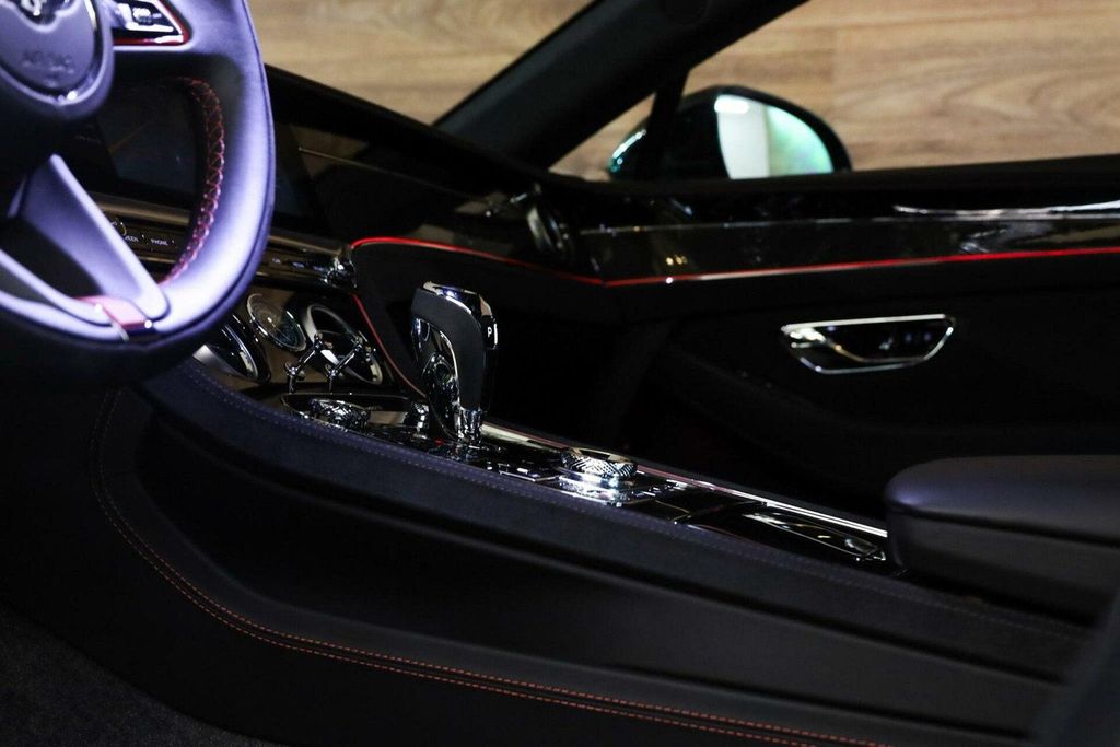 Bentley Continental GT 2023