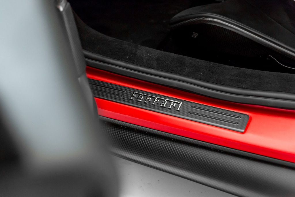 Ferrari 296 GTB 2023