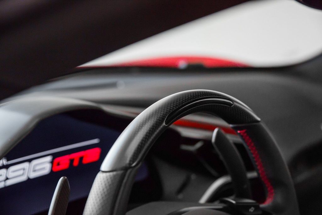 Ferrari 296 GTB 2023