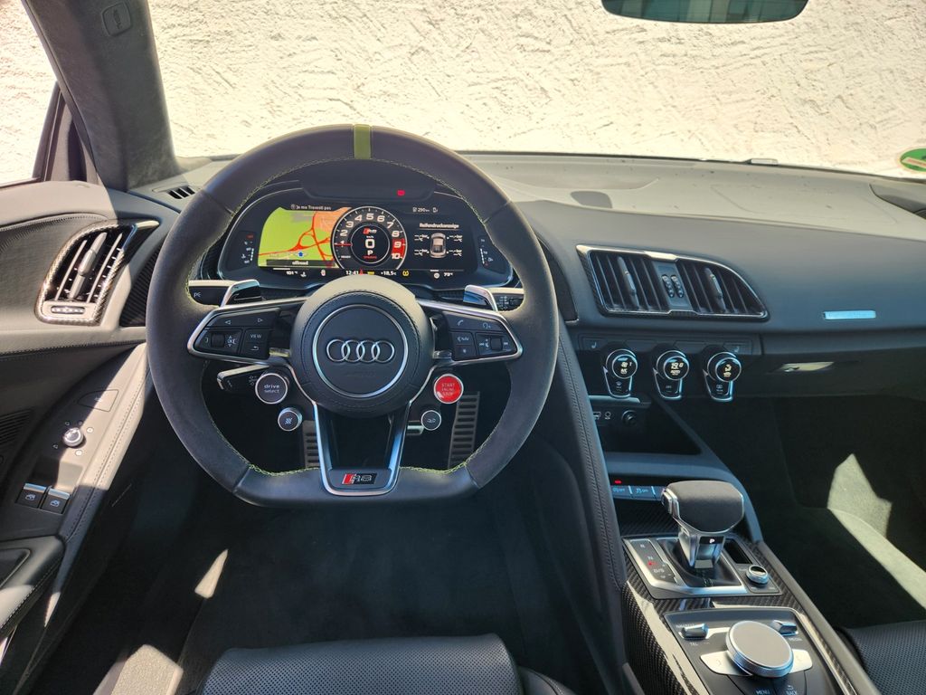 Audi R8 2021