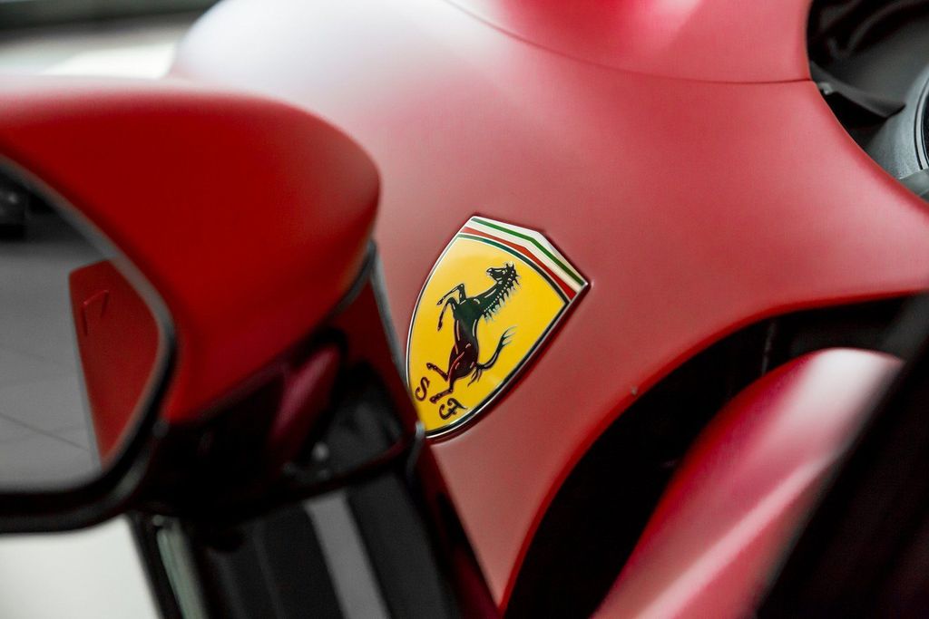 Ferrari 296 GTB 2023