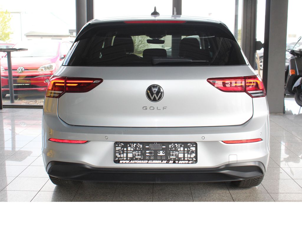 Volkswagen Golf 2023