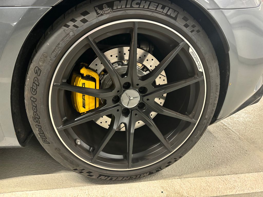 Mercedes-Benz AMG GT R 2019