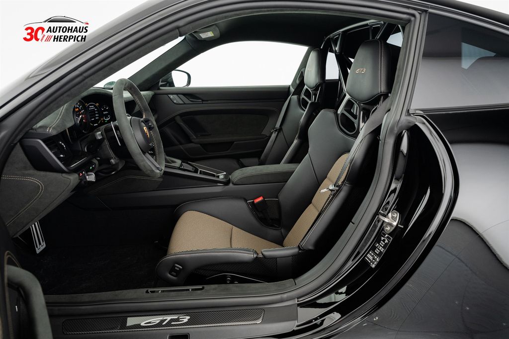 Porsche 992 2024