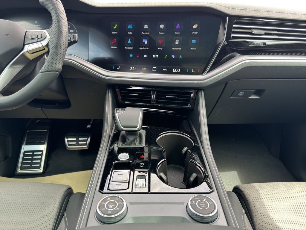 Volkswagen Touareg 2025