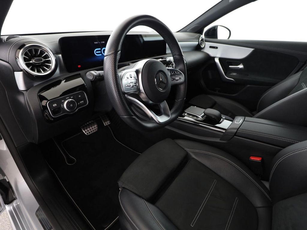 Mercedes-Benz A 250 2021