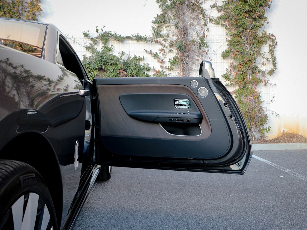 Rolls-Royce Spectre 2024