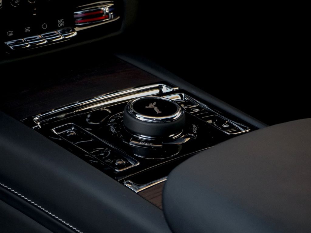 Rolls-Royce Spectre 2024