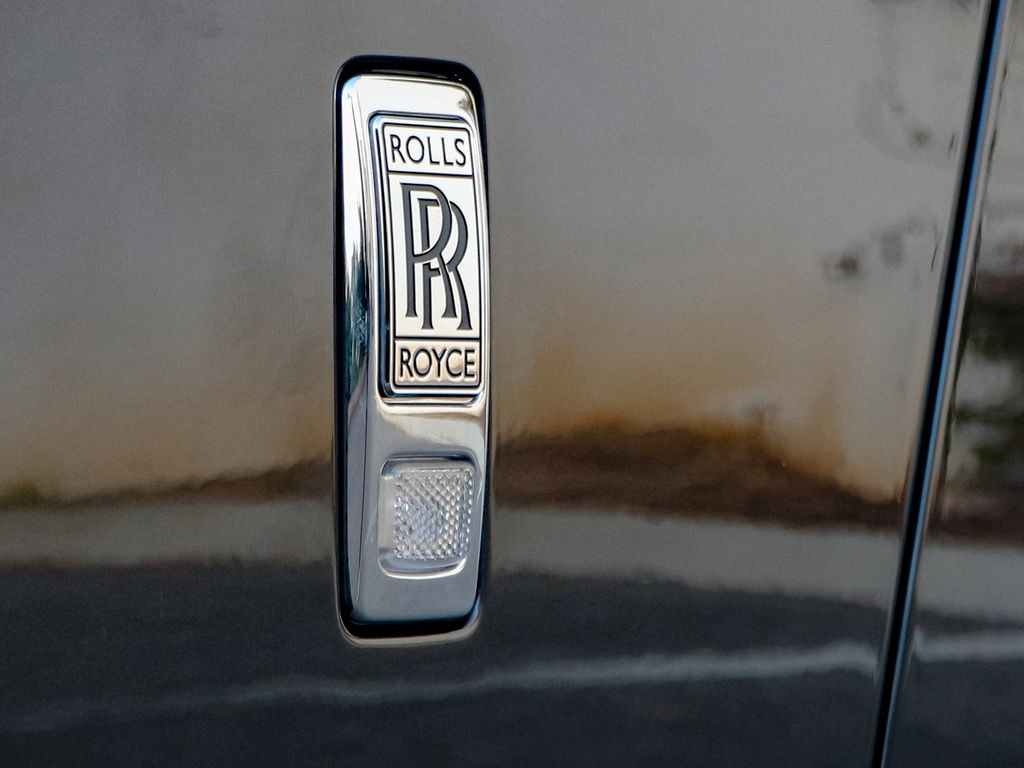 Rolls-Royce Spectre 2024