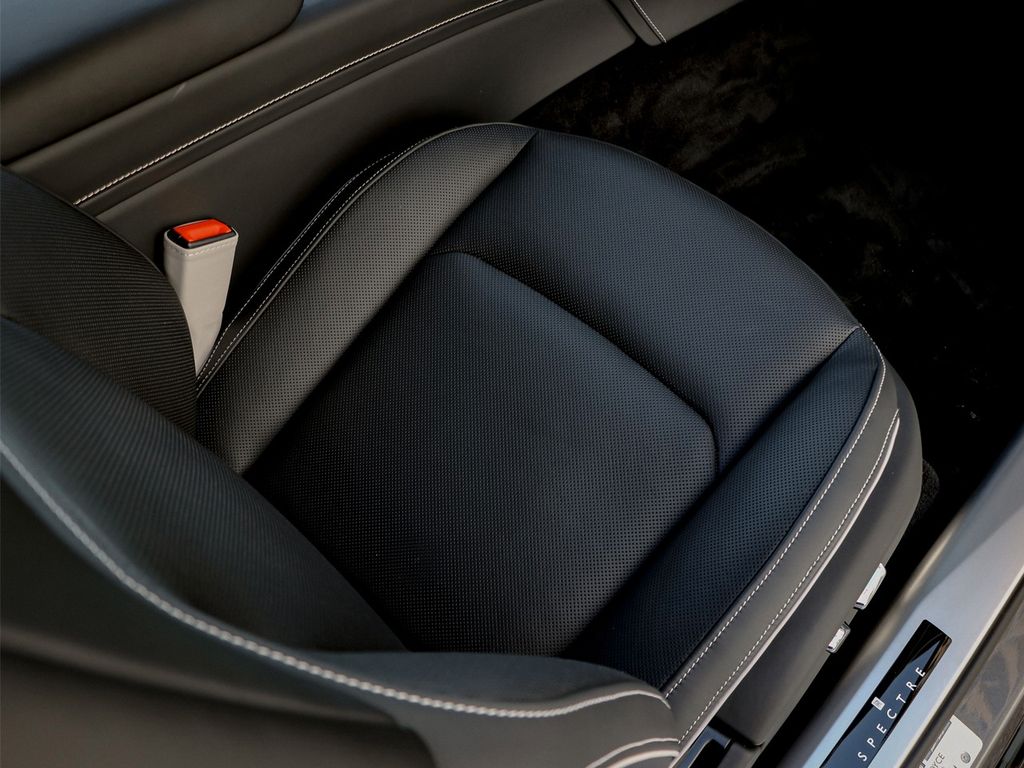 Rolls-Royce Spectre 2024