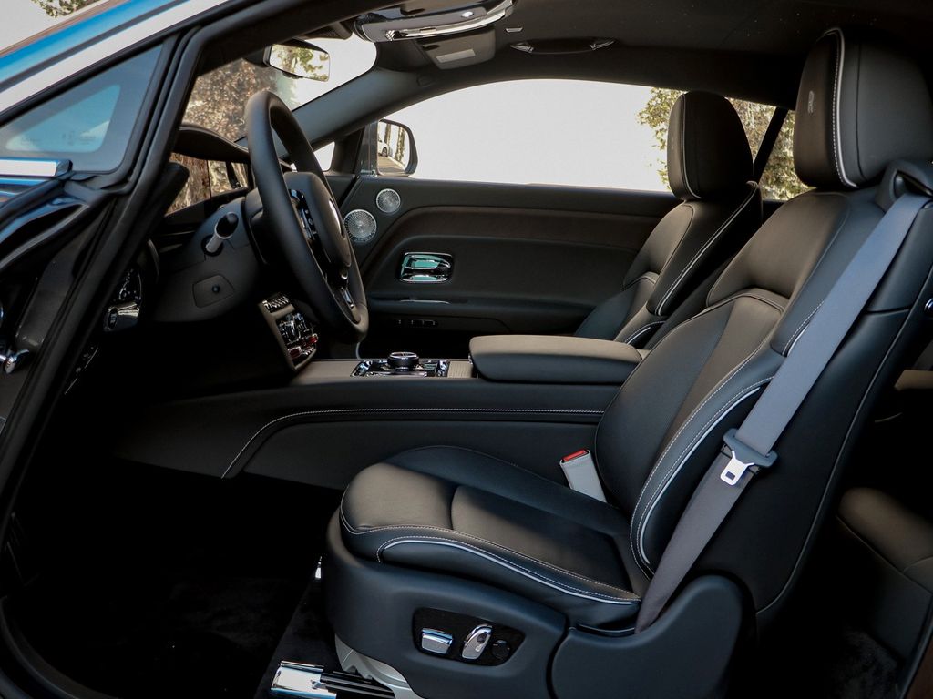 Rolls-Royce Spectre 2024