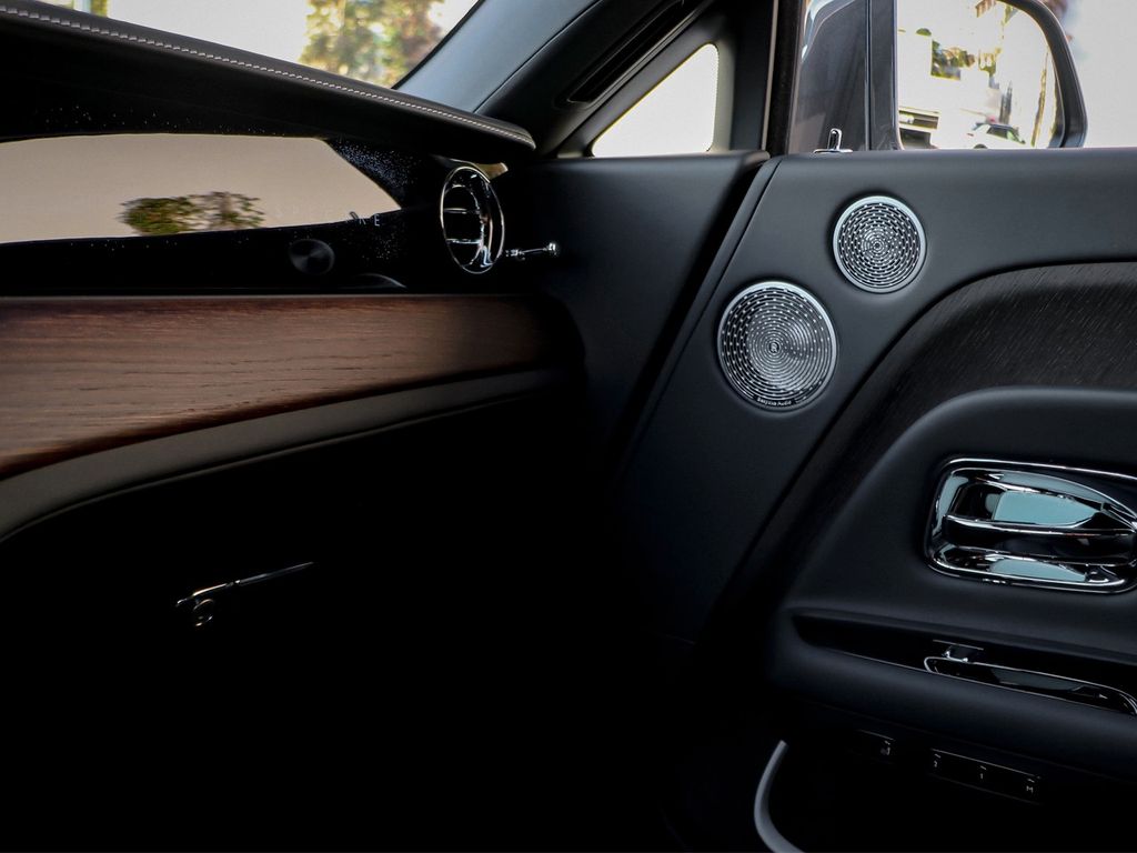 Rolls-Royce Spectre 2024