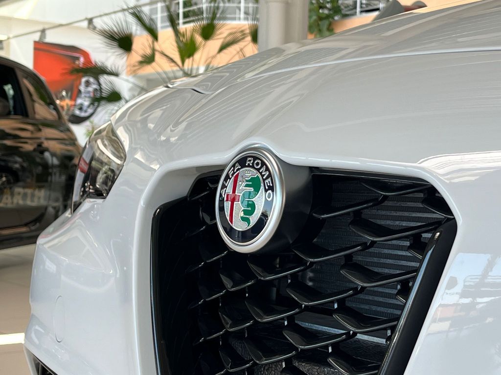 Alfa Romeo Giulia 2025