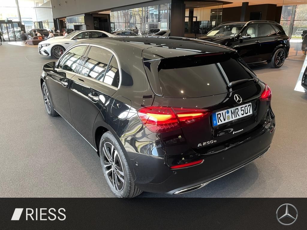 Mercedes-Benz A 250 2025