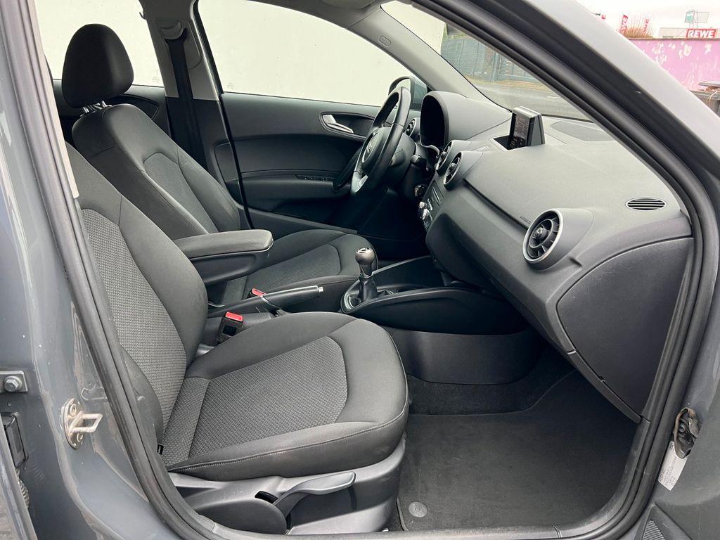 Audi A1 2016
