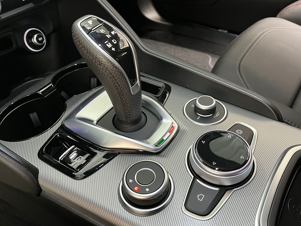 Alfa Romeo Giulia 2025