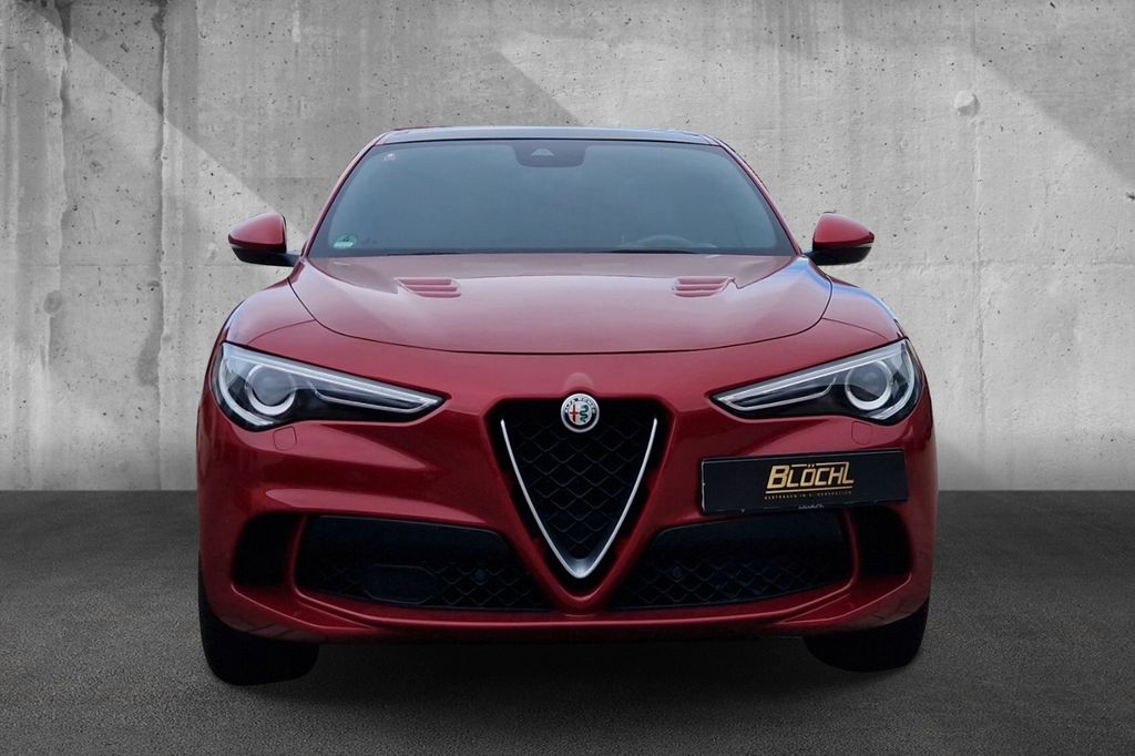 Alfa Romeo Stelvio 2019