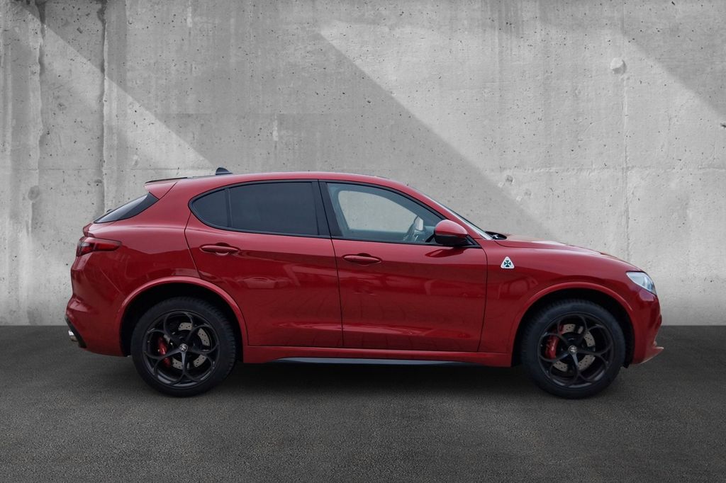 Alfa Romeo Stelvio 2019
