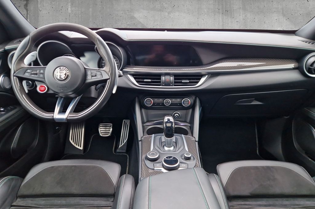 Alfa Romeo Stelvio 2019