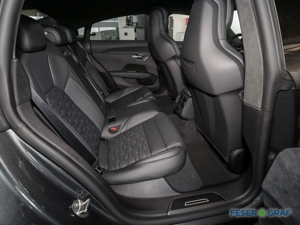 Audi RS e-tron GT 2023