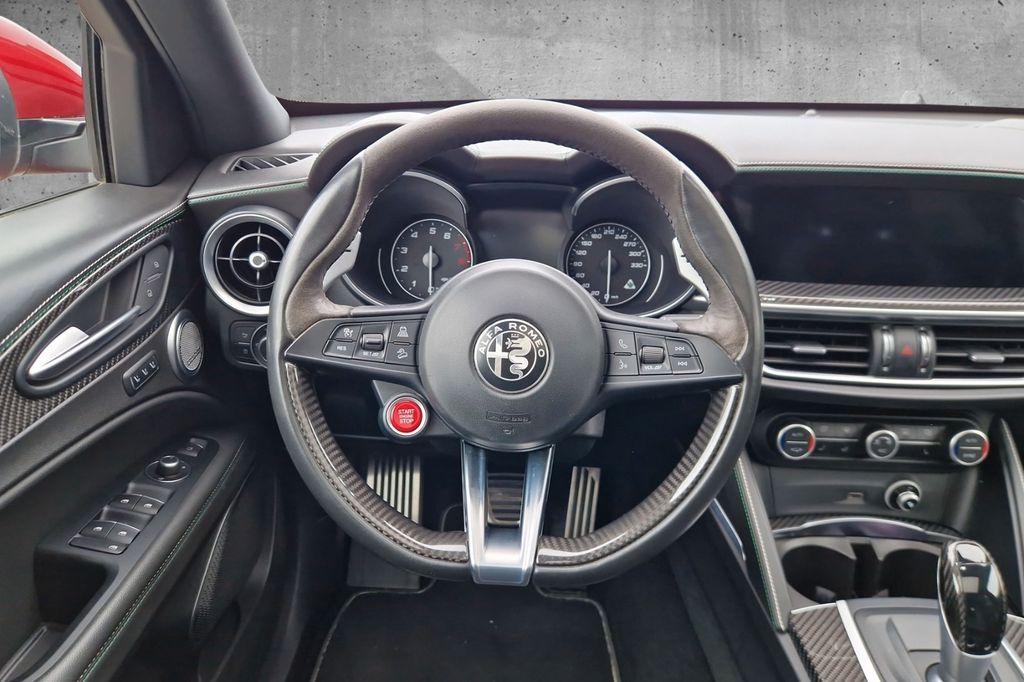 Alfa Romeo Stelvio 2019