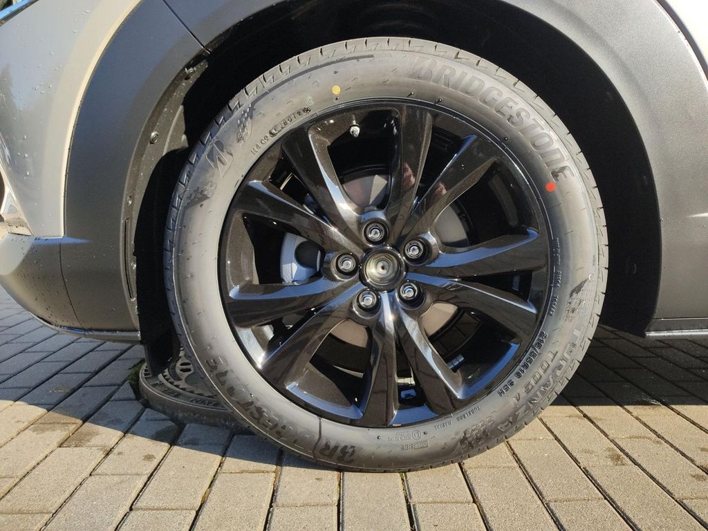 Mazda CX-30 2025