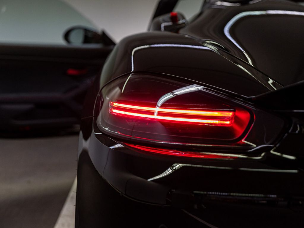 Porsche Boxster 2024