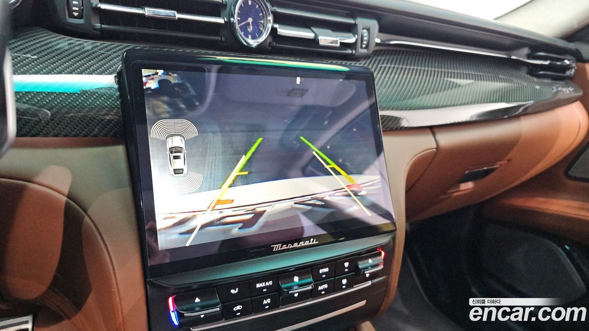 Maserati Quattroporte 2014