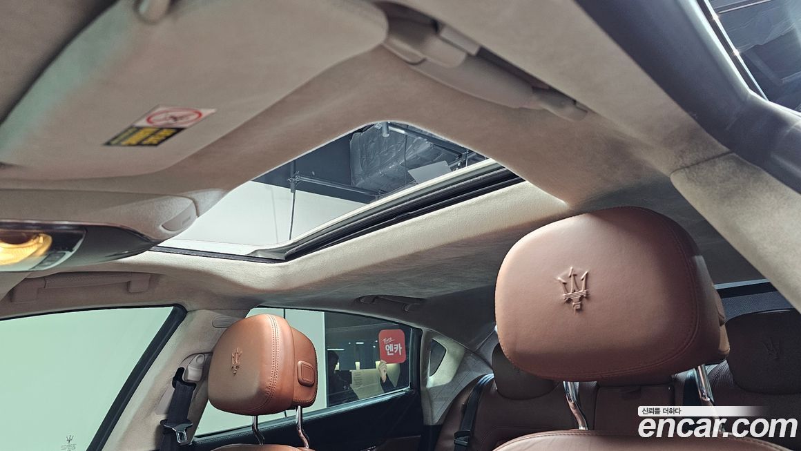 Maserati Quattroporte 2014