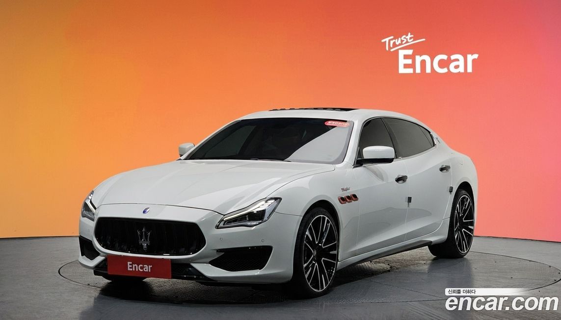 Maserati Quattroporte 2014