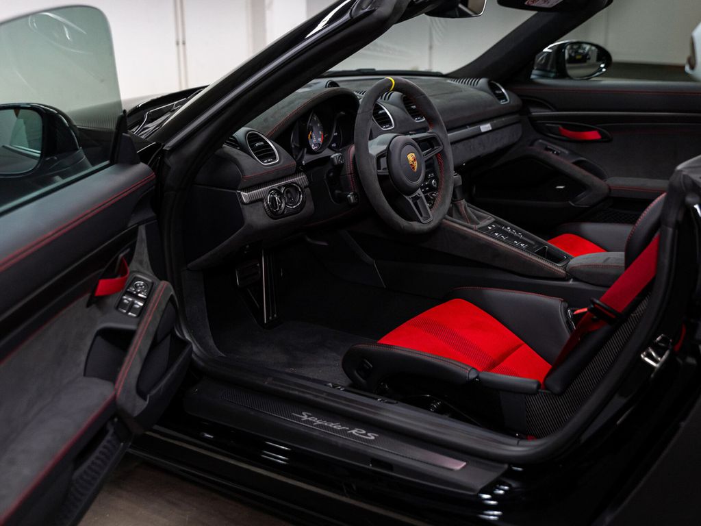 Porsche Boxster 2024