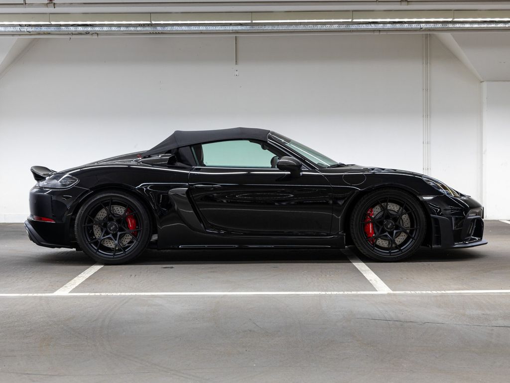 Porsche Boxster 2024