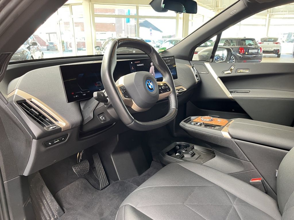 BMW iX 2022
