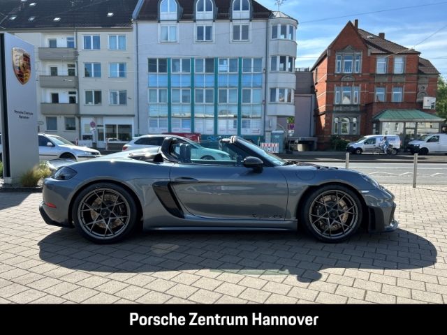 Porsche Boxster 2025