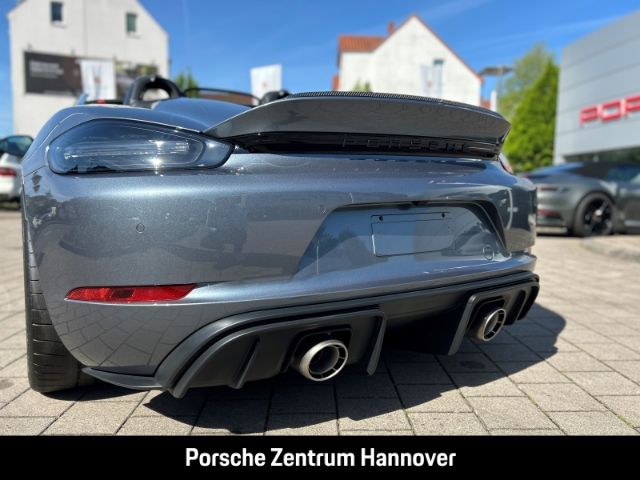 Porsche Boxster 2025